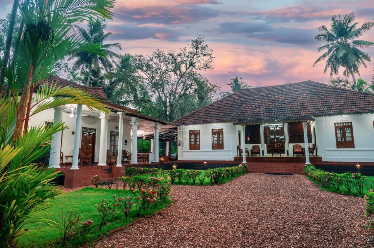 Brookside Heritage Homestay Kumarakom Eksteriør billede