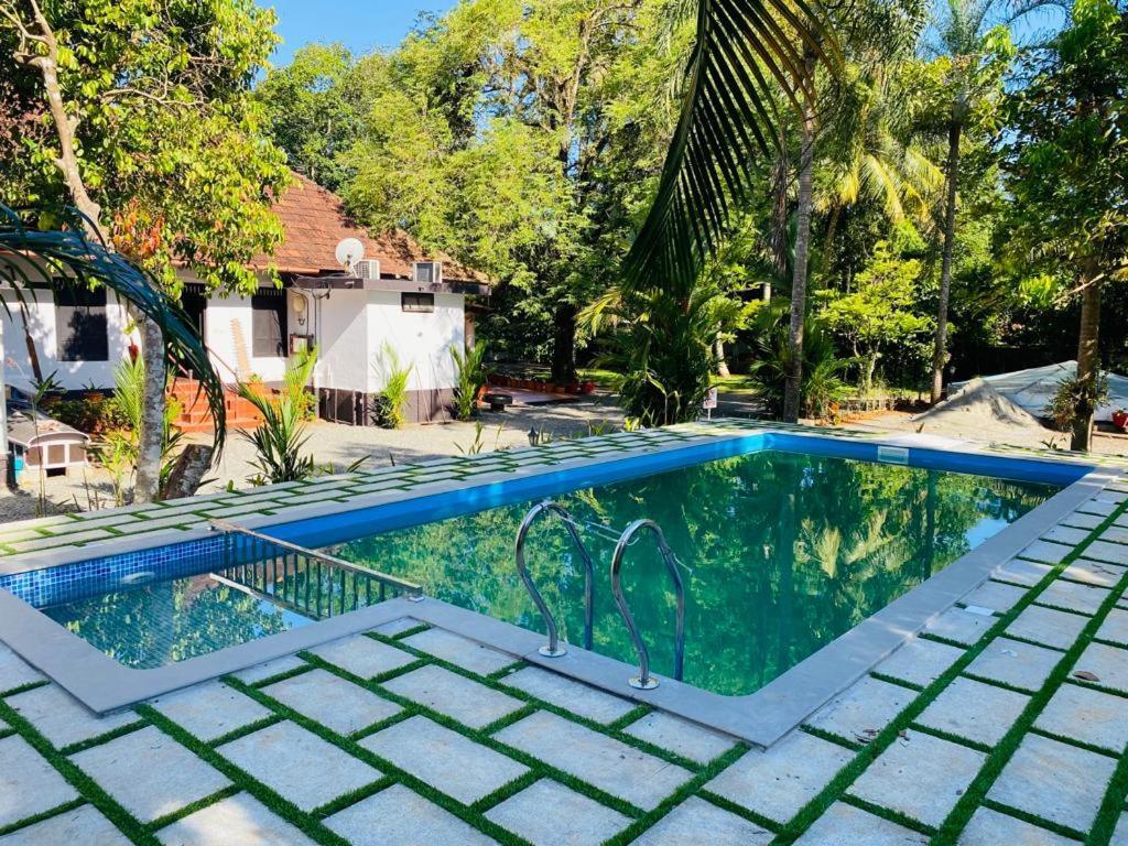 Brookside Heritage Homestay Kumarakom Eksteriør billede